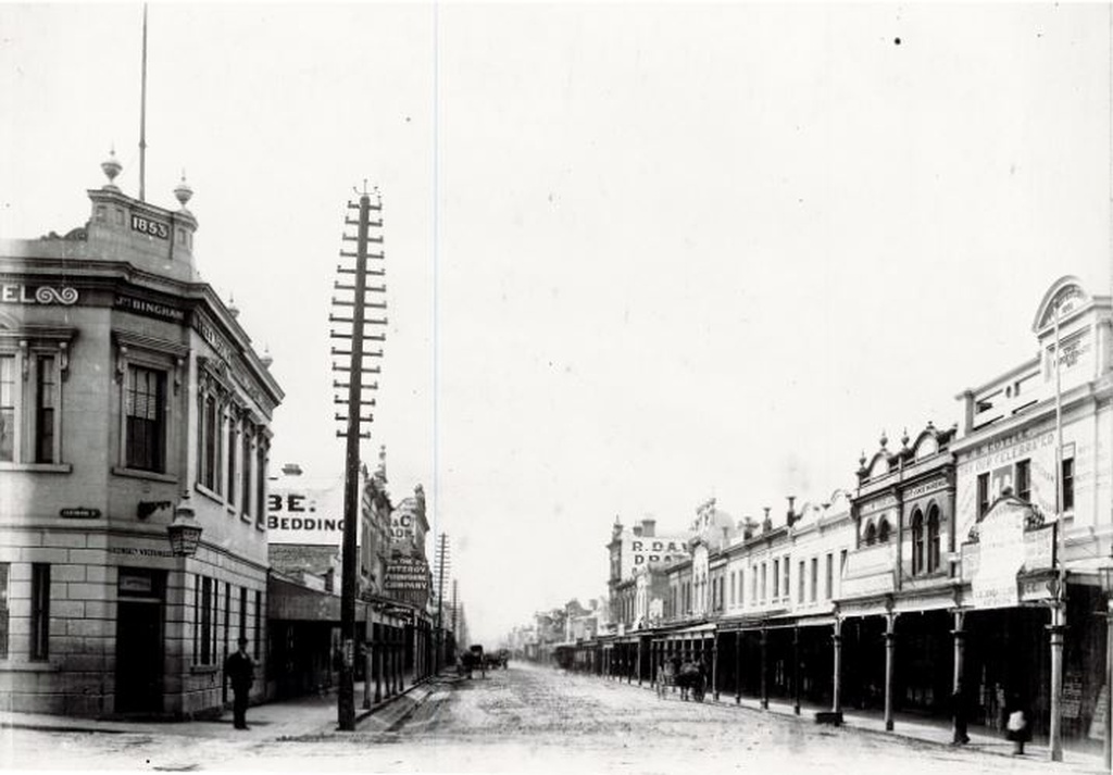1886 Smith Street looking north from Gertrude Street