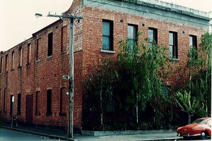 Spicer Bros. Boot Factory, 62 Bell Street
